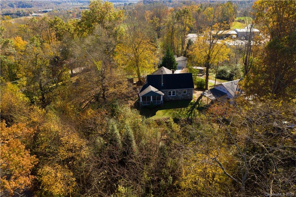 76 Ecusta View Brevard, NC 28712 - Photo 2 of 28 Gallery Image 2