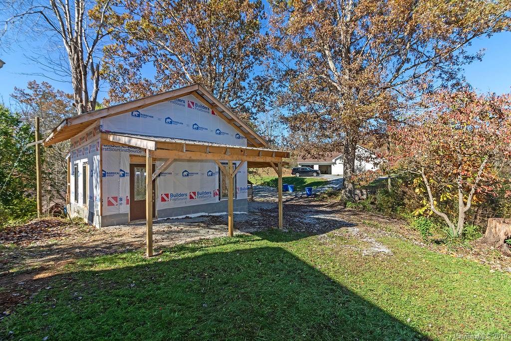 76 Ecusta View Brevard, NC 28712 - Photo 28 of 28 Gallery Image 28