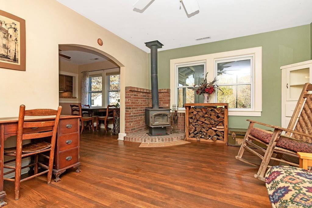 76 Ecusta View Brevard, NC 28712 - Photo 10 of 28 Gallery Image 10
