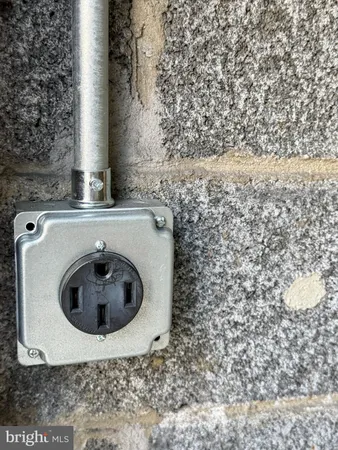 $3,000 | 3 West Summerfield Avenue, Collingswood, NJ 08108