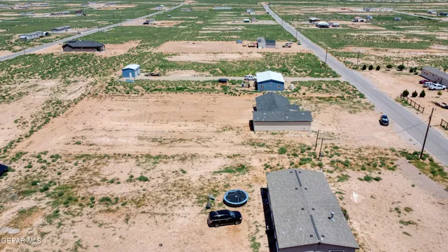 $284,000 | 1373 Gobi Desert Drive, Chaparral, NM 88081