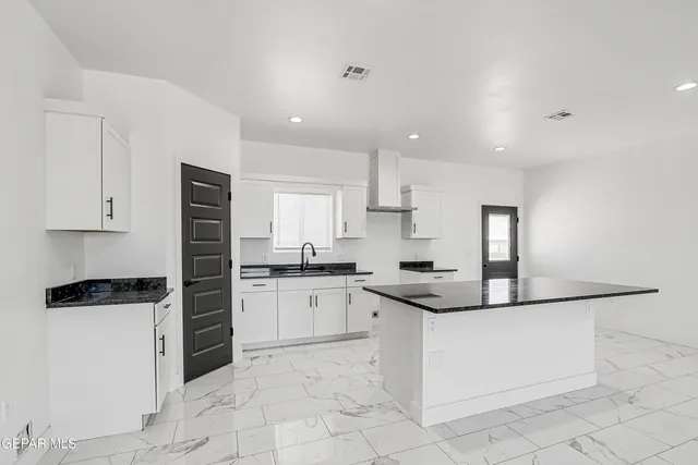 $284,000 | 1373 Gobi Desert Drive, Chaparral, NM 88081