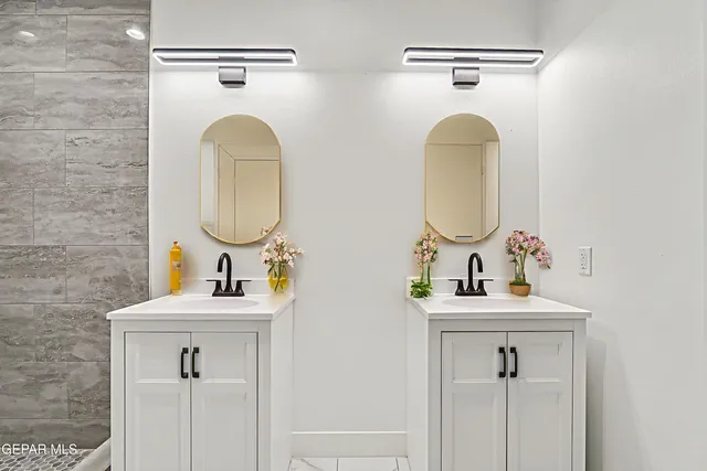 $284,000 | 1373 Gobi Desert Drive, Chaparral, NM 88081