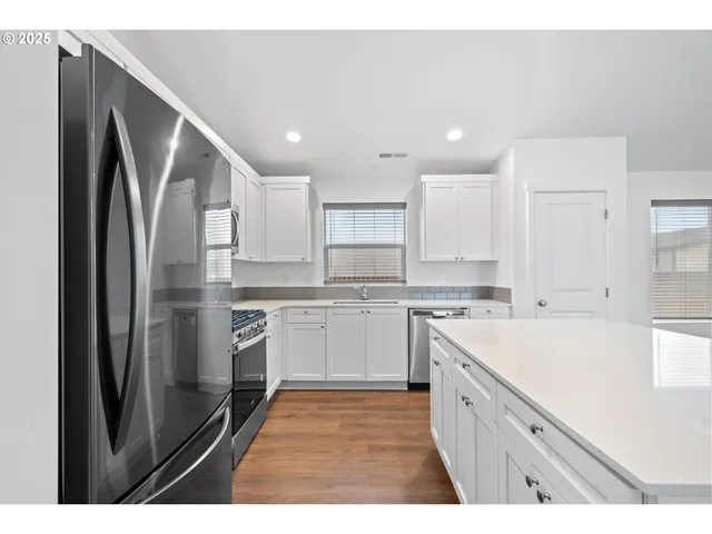 $369,000 | 205 Southwest Eagle Drive, Boardman, OR 97818