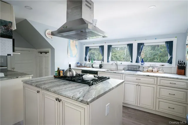 $5,900,000 | 9 Voorhis, Nyack, NY 10960