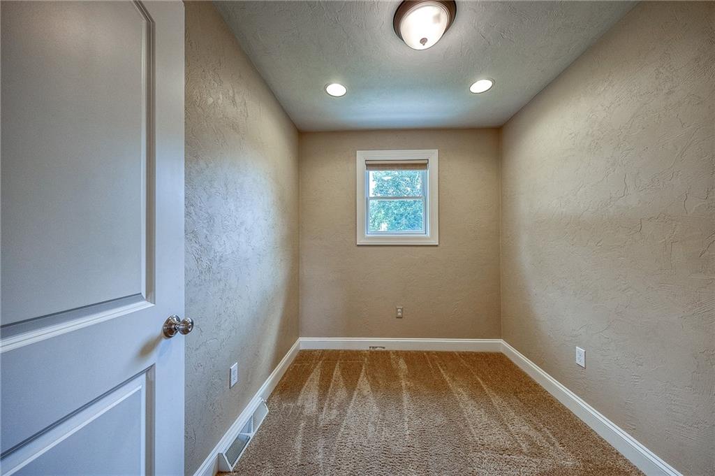 8554 Peters Road Cranberry Township, PA 16066 - Photo 21 of 40 FLEX ROOM ON SECOND FLOOR THAT COULD BE NURSERY OR OFFICE