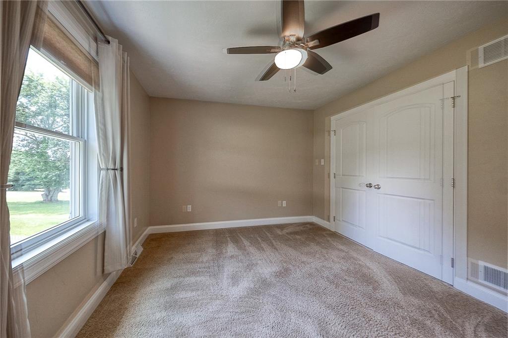 8554 Peters Road Cranberry Township, PA 16066 - Photo 22 of 40 1 of 5 BEDROOMS
