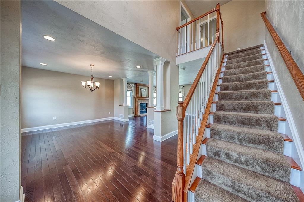 8554 Peters Road Cranberry Township, PA 16066 - Photo 4 of 40 Gallery Image 4