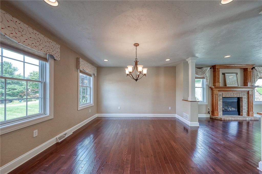8554 Peters Road Cranberry Township, PA 16066 - Photo 5 of 40 Gallery Image 5