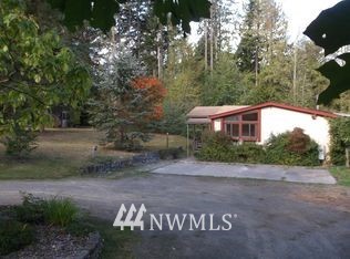 541 Erving Jacobs Road Port Angeles, WA 98362 - Photo 2 of 21