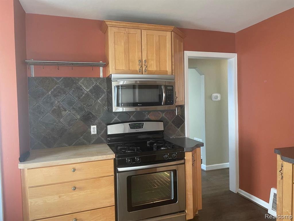 3531 Durham Road Royal Oak, MI 48073 - Photo 19 of 20