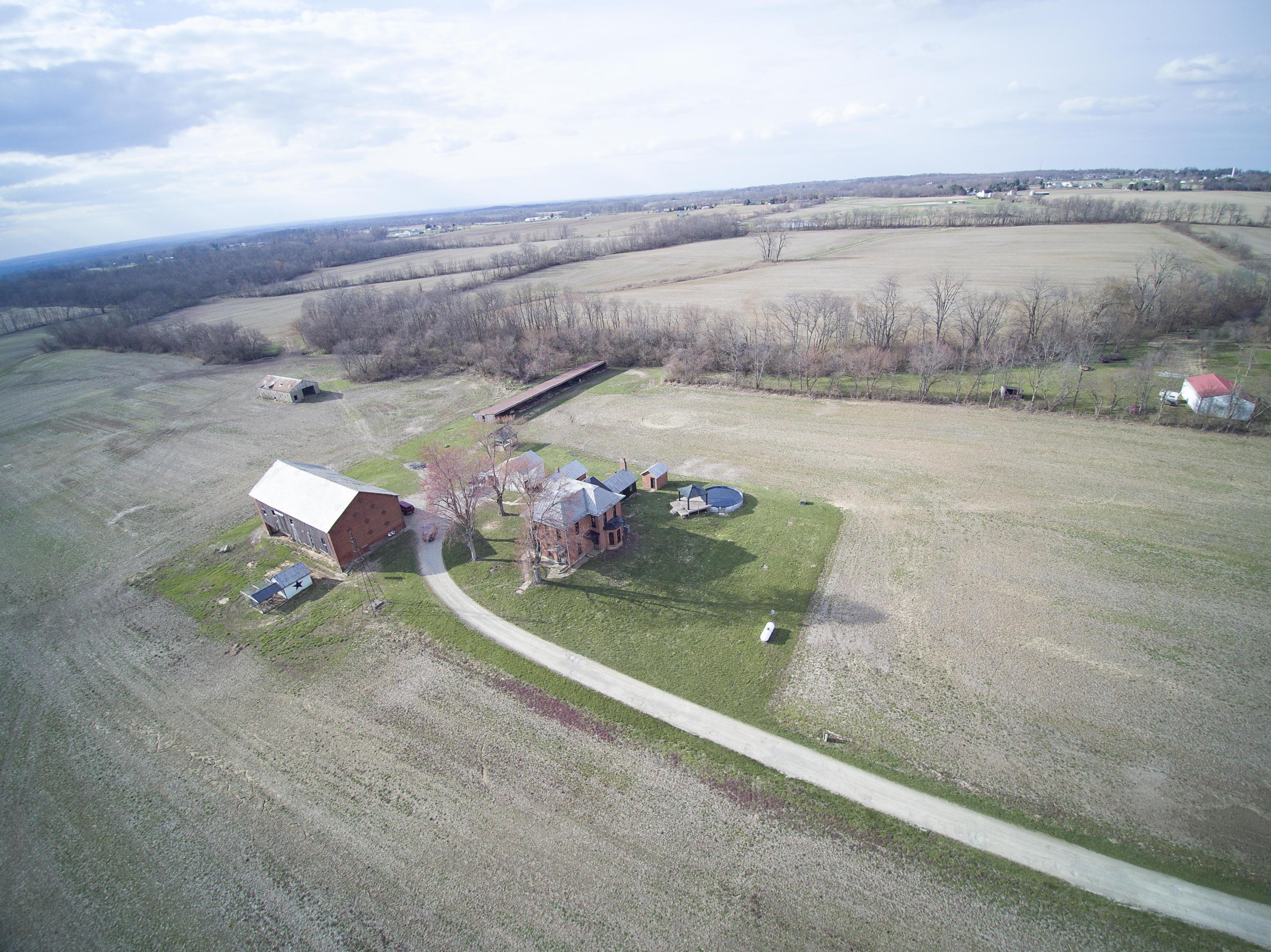 8375 Winchester Southern Road Stoutsville, OH 43154 - Photo 20 of 24