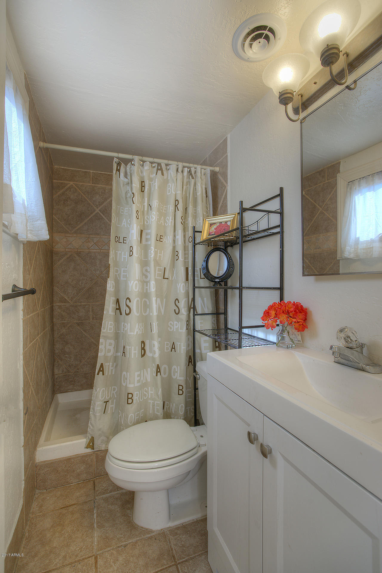 1423 West Thunderbird Road Phoenix, AZ 85023 - Photo 16 of 25 Master Bath