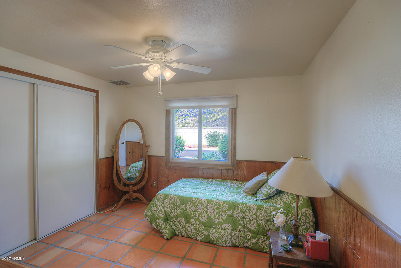 1423 West Thunderbird Road Phoenix, AZ 85023 - Photo 18 of 25 Bedroom 3