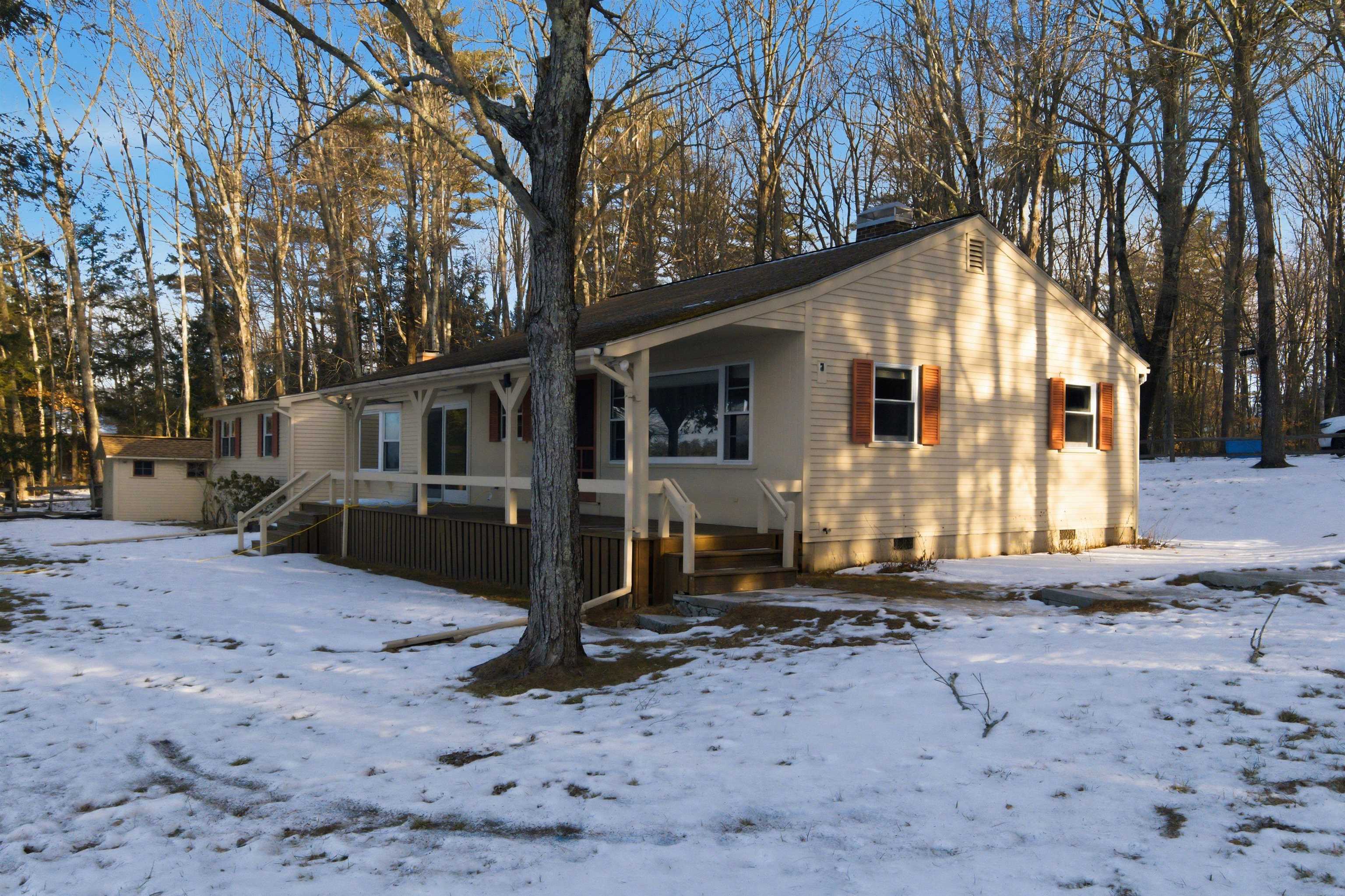 61 Wallace Point Road Moultonborough, NH 03254 - Photo 18 of 56