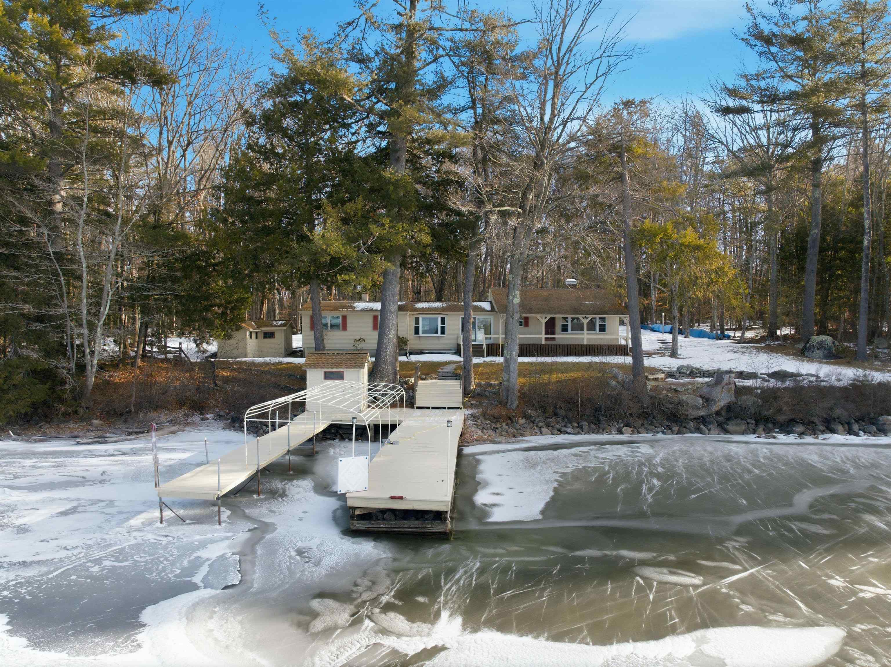 61 Wallace Point Road Moultonborough, NH 03254 - Photo 4 of 57