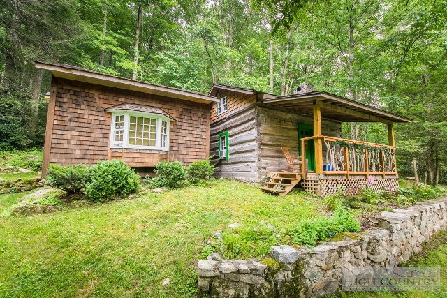 669 Old Tweetsie Road Vilas, NC 28692 - Photo 19 of 23 Gallery Image 19