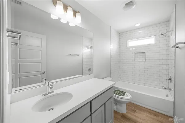 $2,300 | 700 South Tecate Drive, Mission, TX 78572
