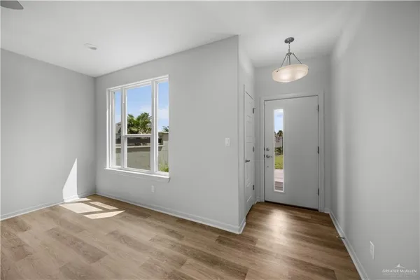 $2,300 | 700 South Tecate Drive, Mission, TX 78572