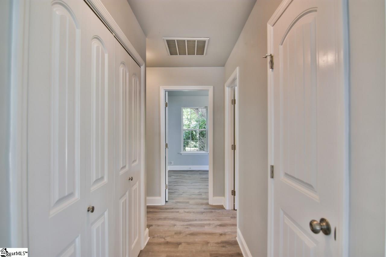 110 Shaw Street Fountain Inn, SC 29644 - Photo 5 of 19