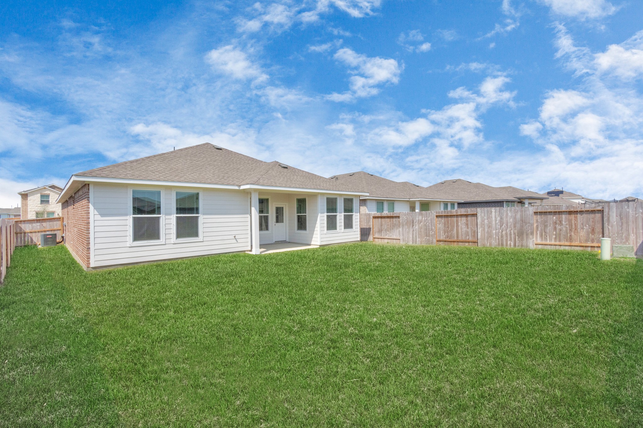 10515 Moon Valley Lane Rosharon, TX 77583 - Photo 20 of 22 Gallery Image 20