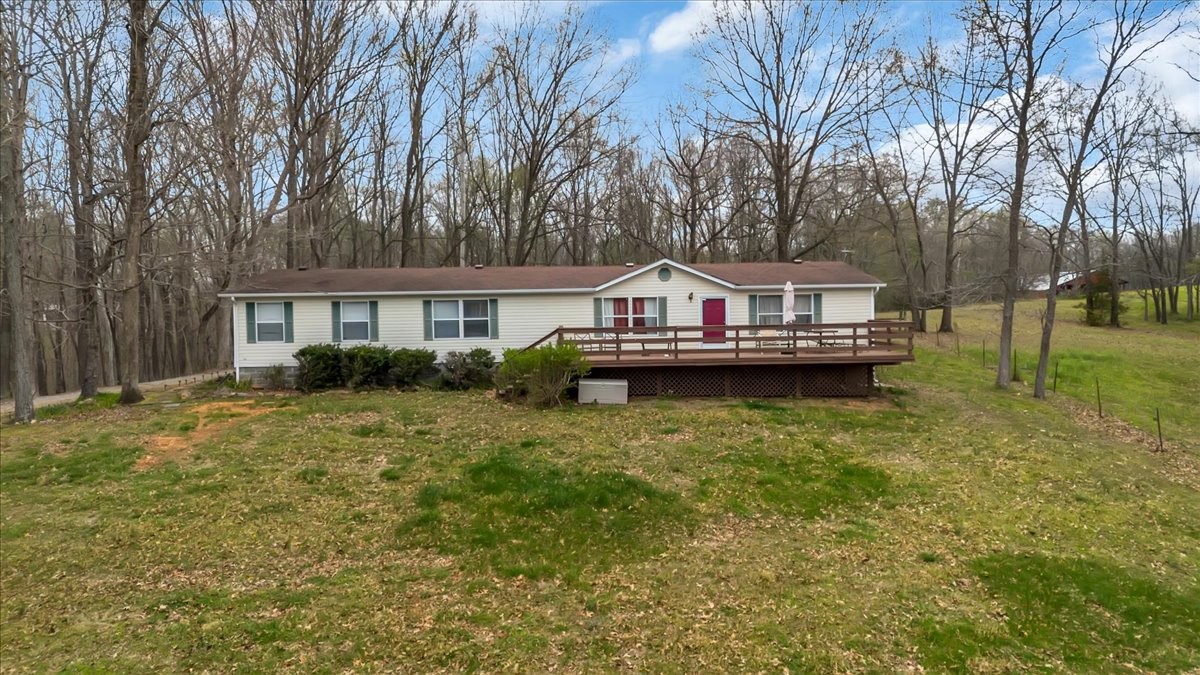 2301 Bearden Road Clarksville, TN 37043 - Photo 2 of 72 Gallery Image 2