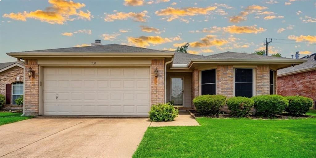 1131 Single Tree Drive Forney, TX 75126 - Photo 2 of 19