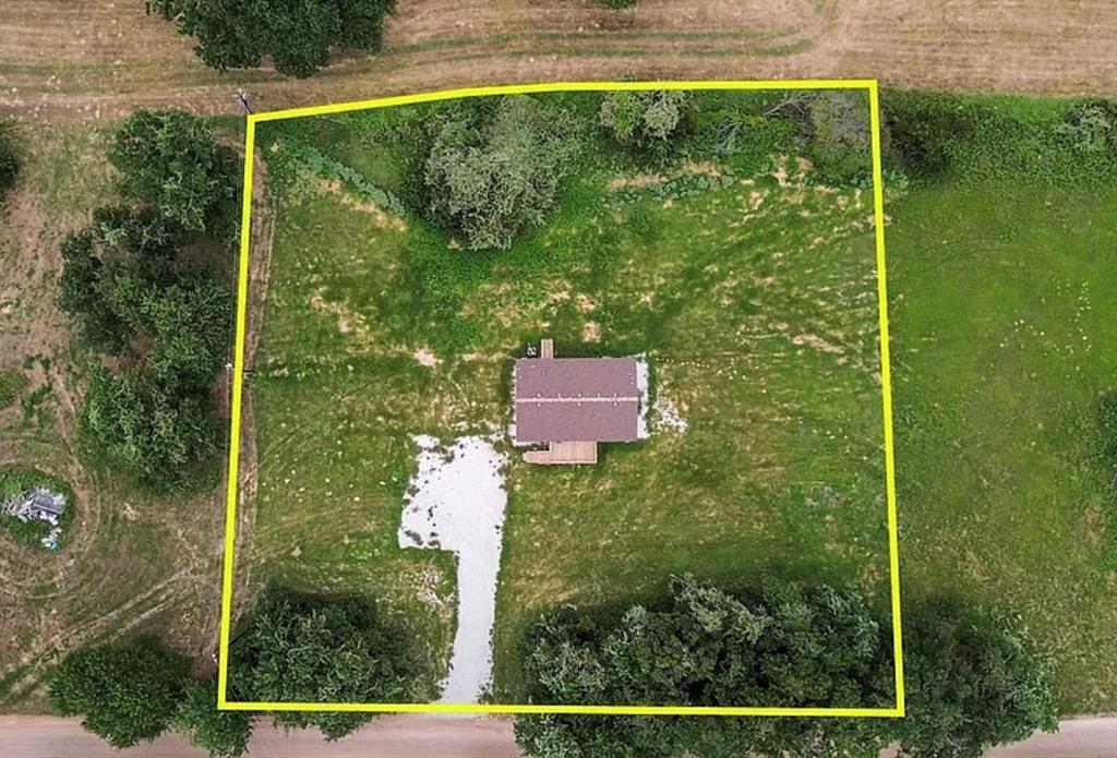 375 Alto Lane Gholson, TX 76705 - Photo 15 of 15 a view of a yard from a balcony