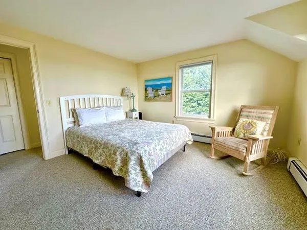 $1,895,000 | 1202 West Side Road, Block Island, RI 02807