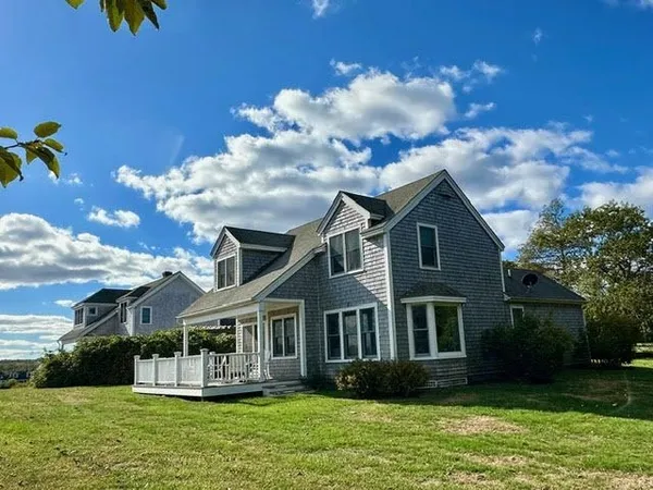 $1,895,000 | 1202 West Side Road, Block Island, RI 02807