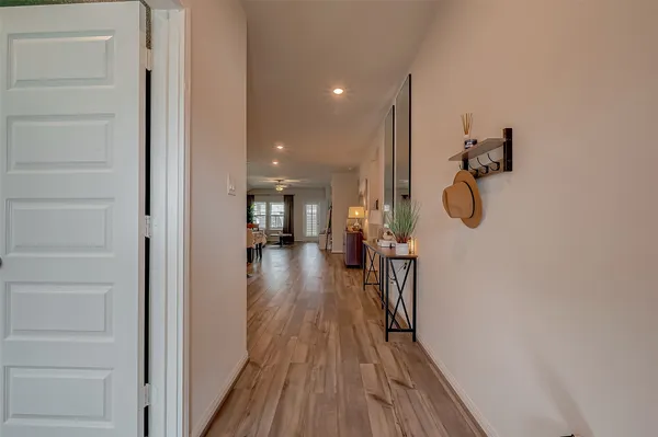 $2,800 | 2114 Cherryvale Drive, Tomball, TX 77375