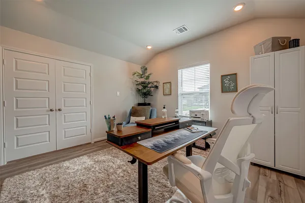 $2,800 | 2114 Cherryvale Drive, Tomball, TX 77375