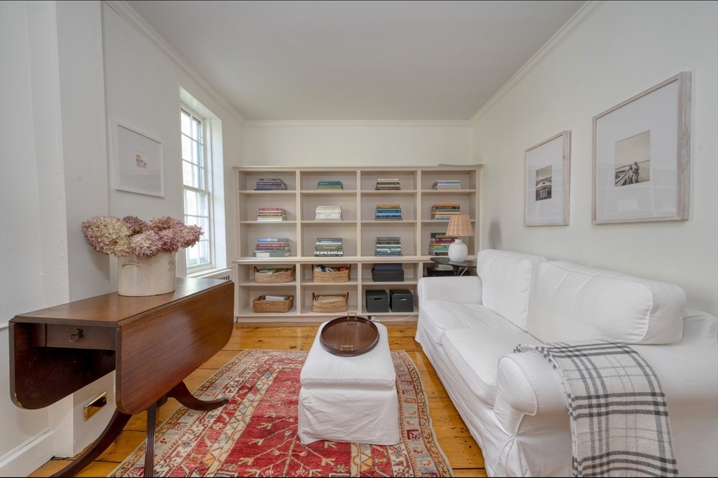 336 Broadway Hanover, MA 02339 - Photo 19 of 35