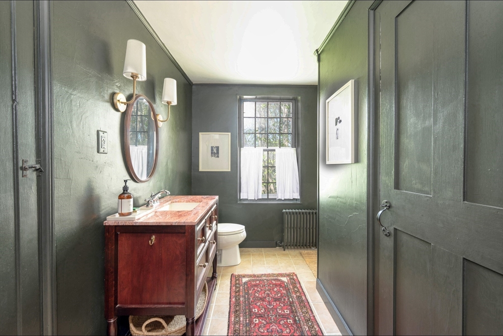 336 Broadway Hanover, MA 02339 - Photo 24 of 35