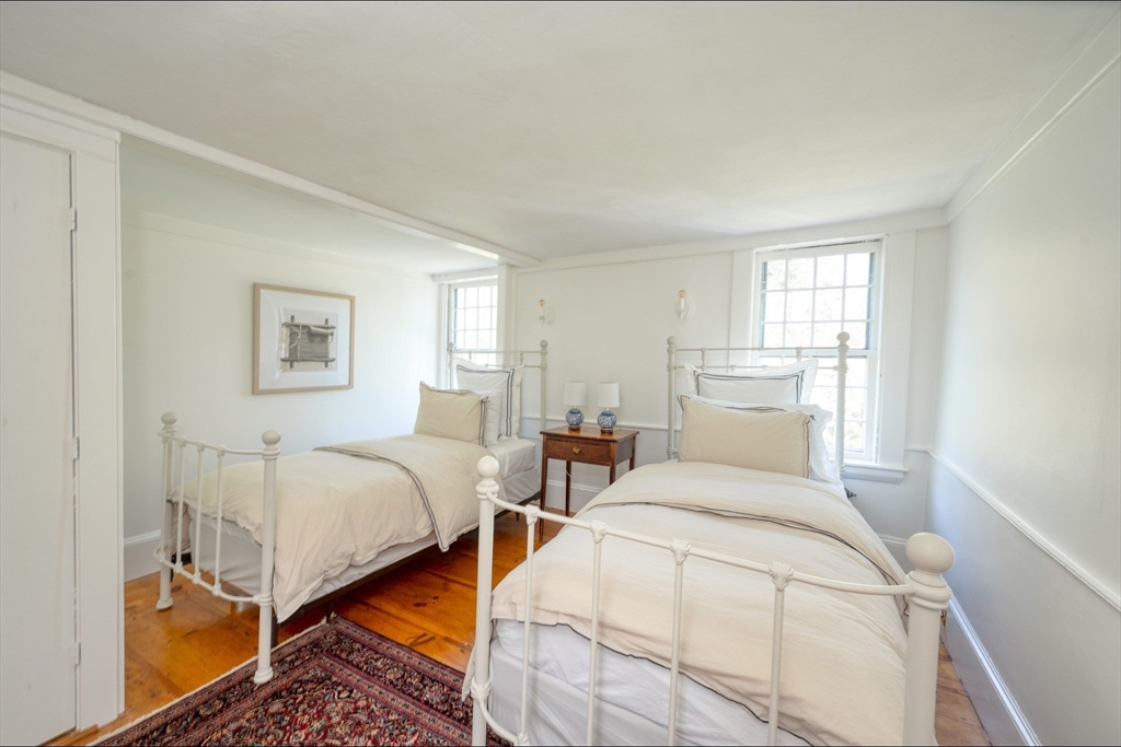 336 Broadway Hanover, MA 02339 - Photo 30 of 35