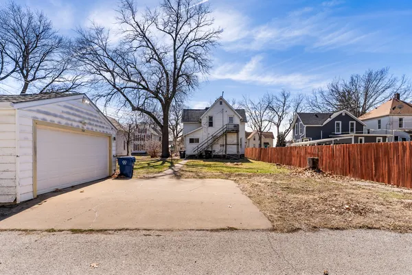 $125,000 | 1128 West 14th Street, Davenport, IA 52804