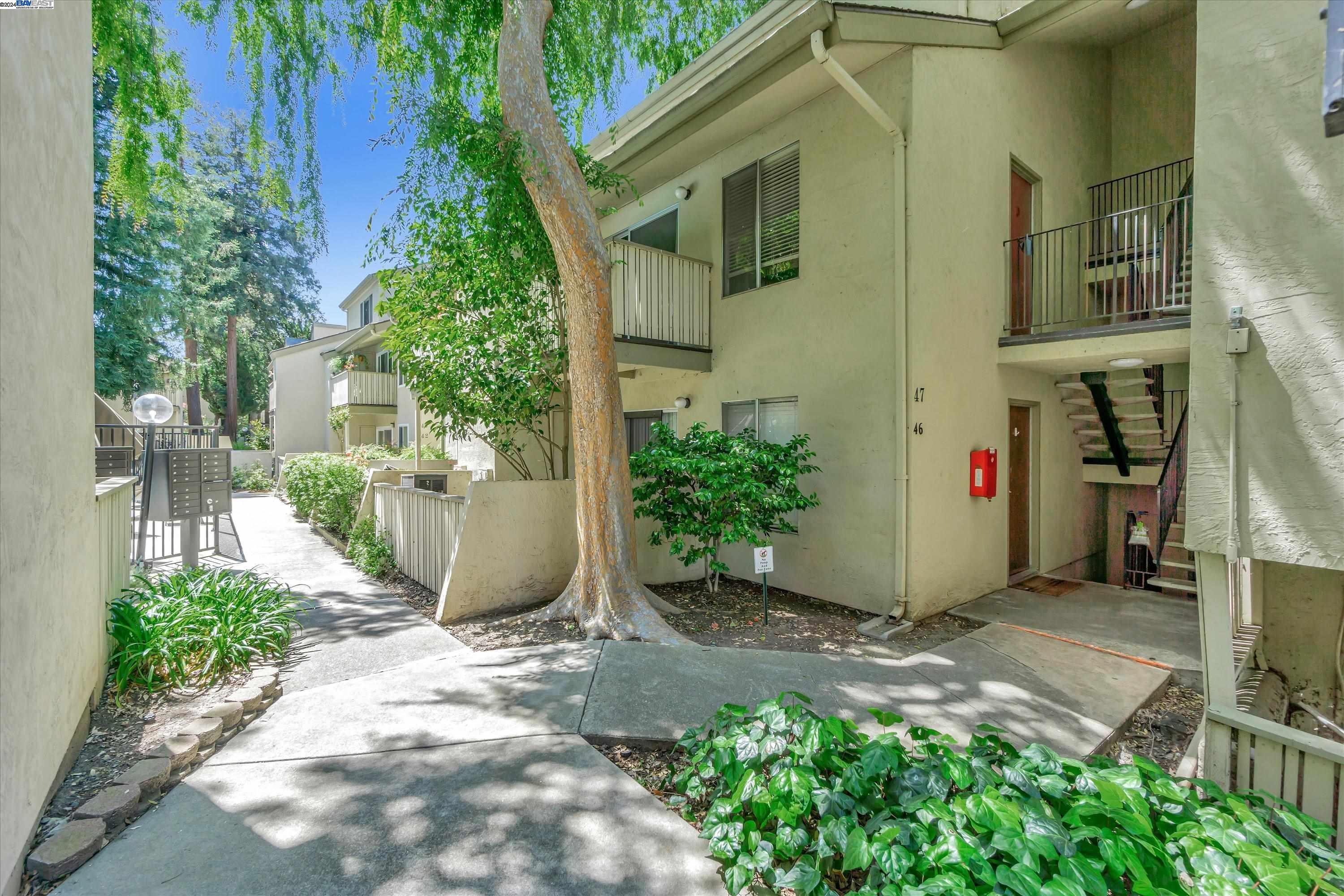 2708 Oak Road, Unit 47 Walnut Creek, CA 94597 - Photo 1 of 1