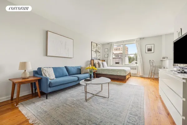 $485,000 | 220 Berkeley Place, Unit 5J | Park Slope