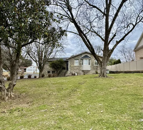 $278,000 | 711 5th Avenue, Fayetteville, TN 37334