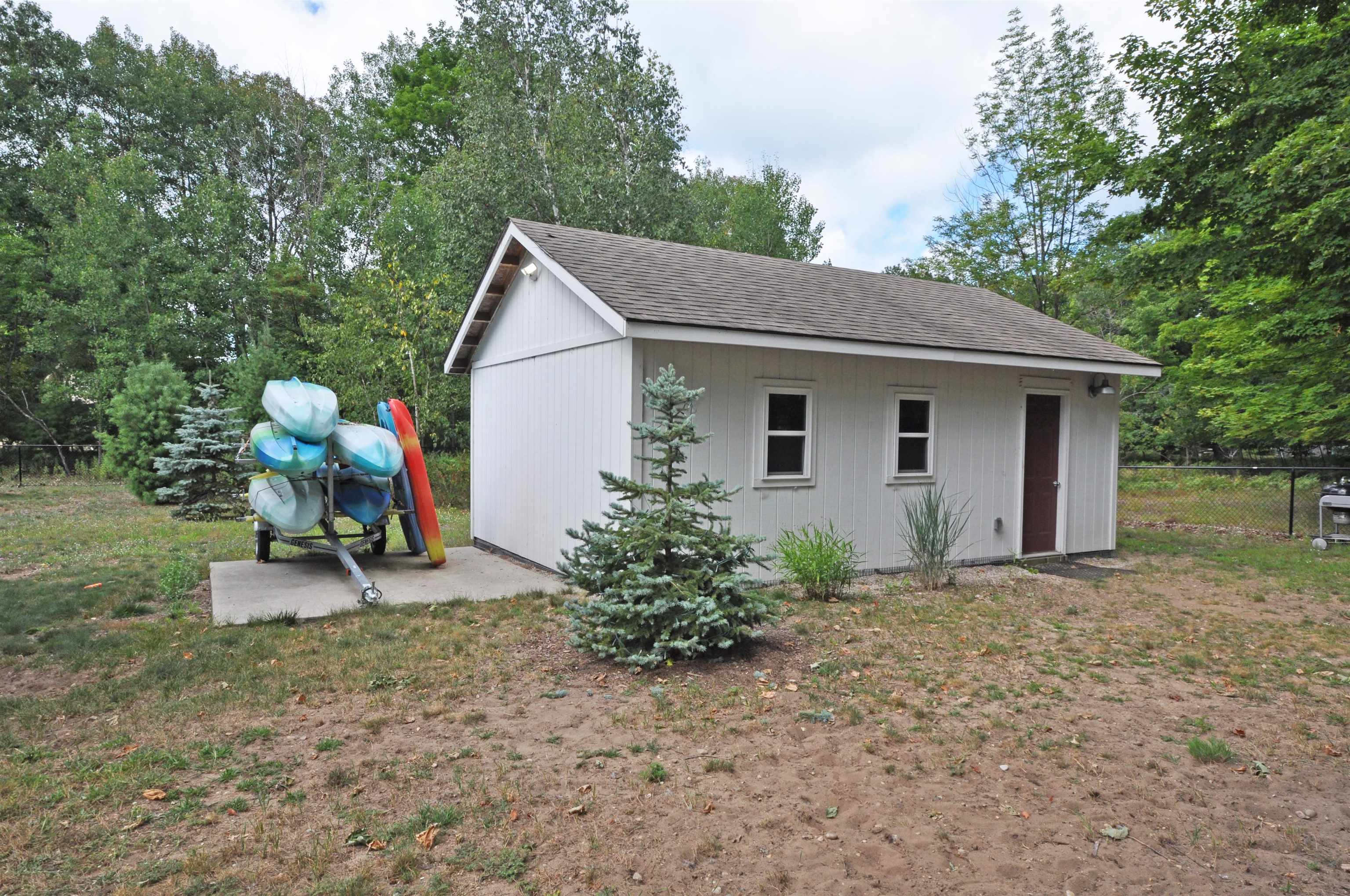 7076 South Dunns Farm Road Maple City, MI 49664 - Photo 32 of 32 1925771-f487c04d-feb6-459c-ba2e-68c75cfa8765.JPG