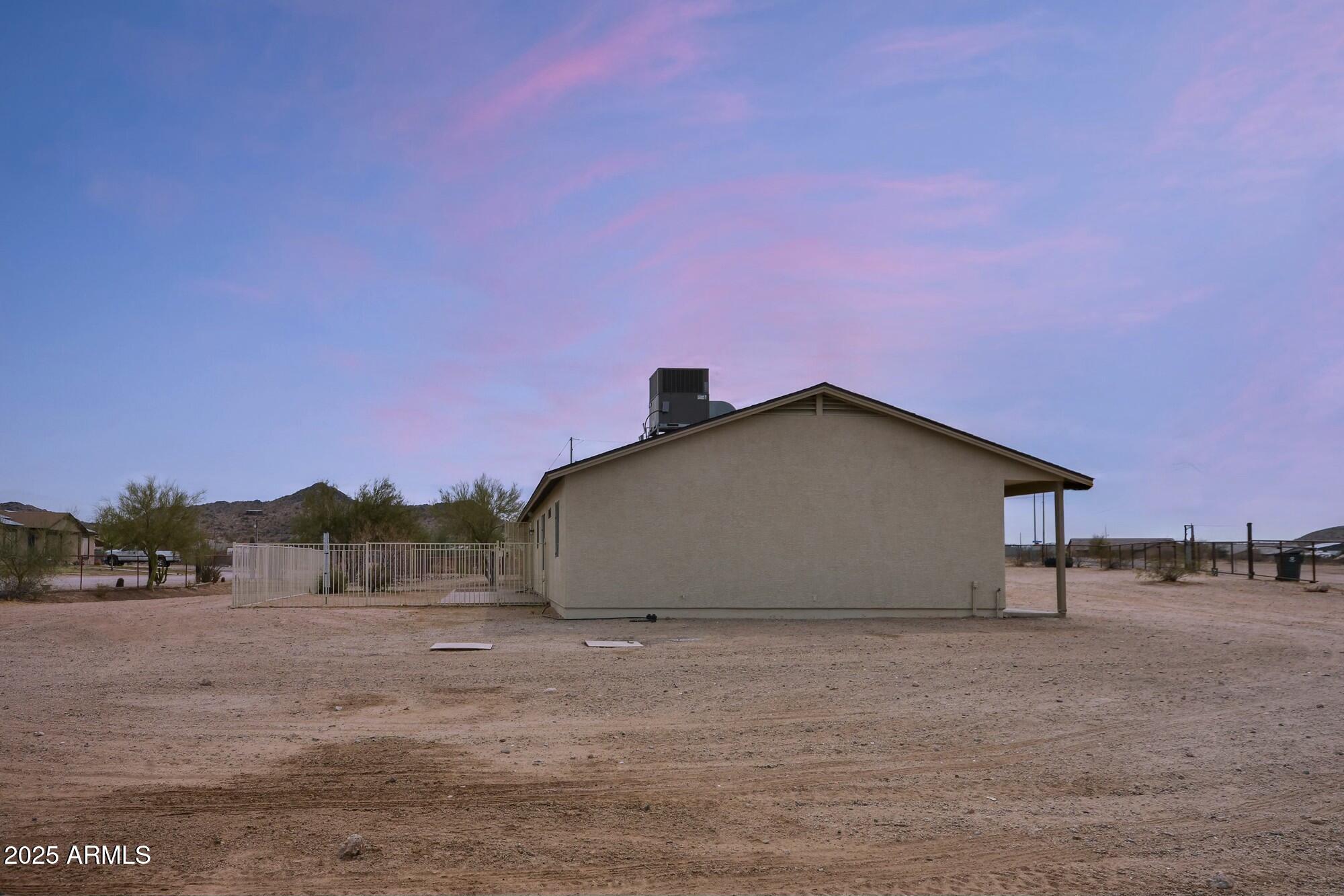 19348 West Brave Road Buckeye, AZ 85326 - Photo 8 of 22 Side yard