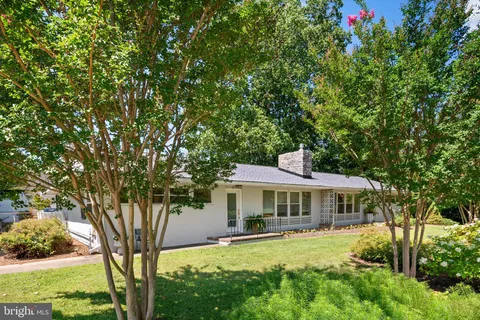 $600,000 | 3 Sheridan Road, Arnold, MD 21012