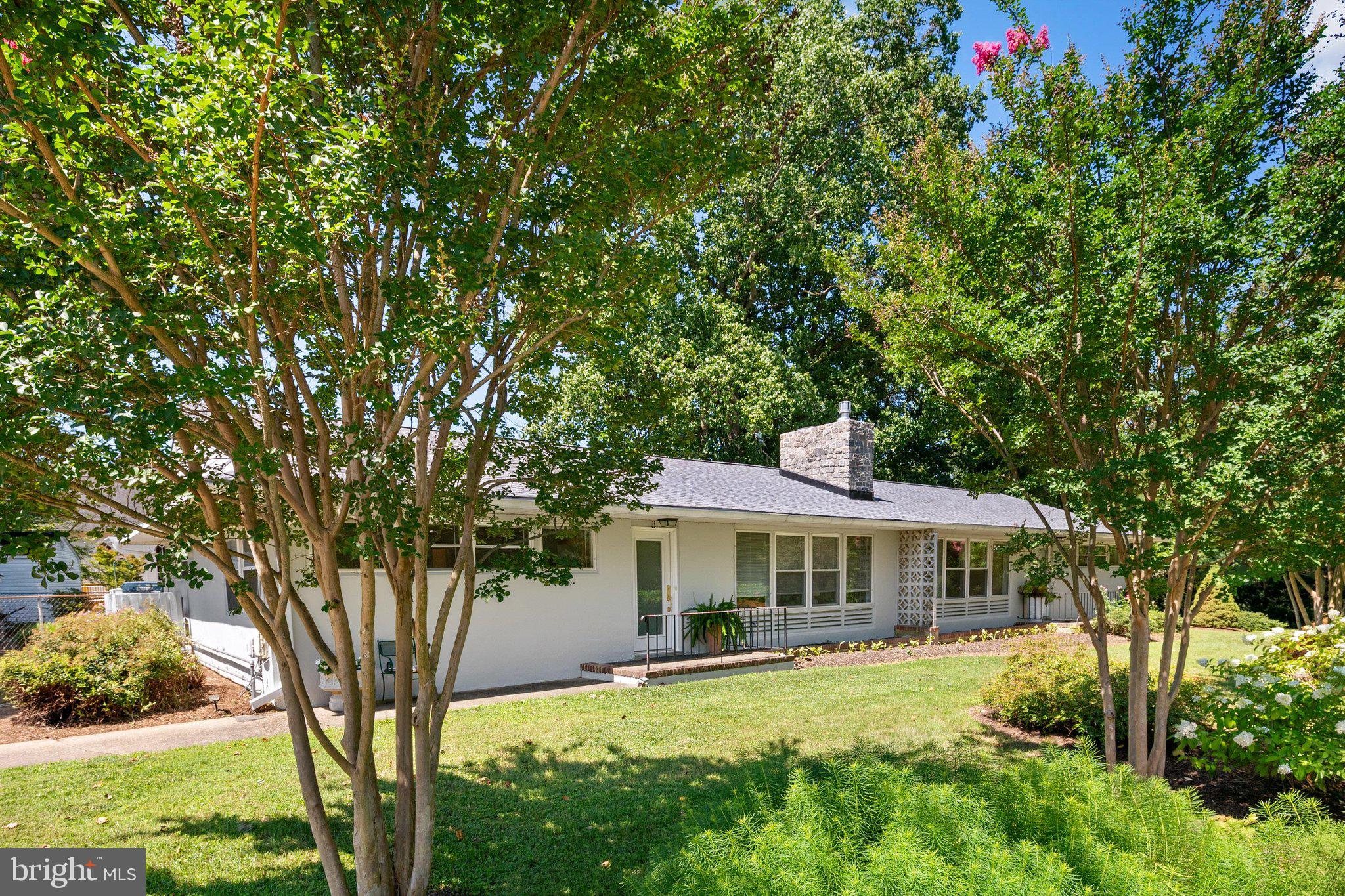 3 Sheridan Road Arnold, MD 21012 - Photo 1 of 53