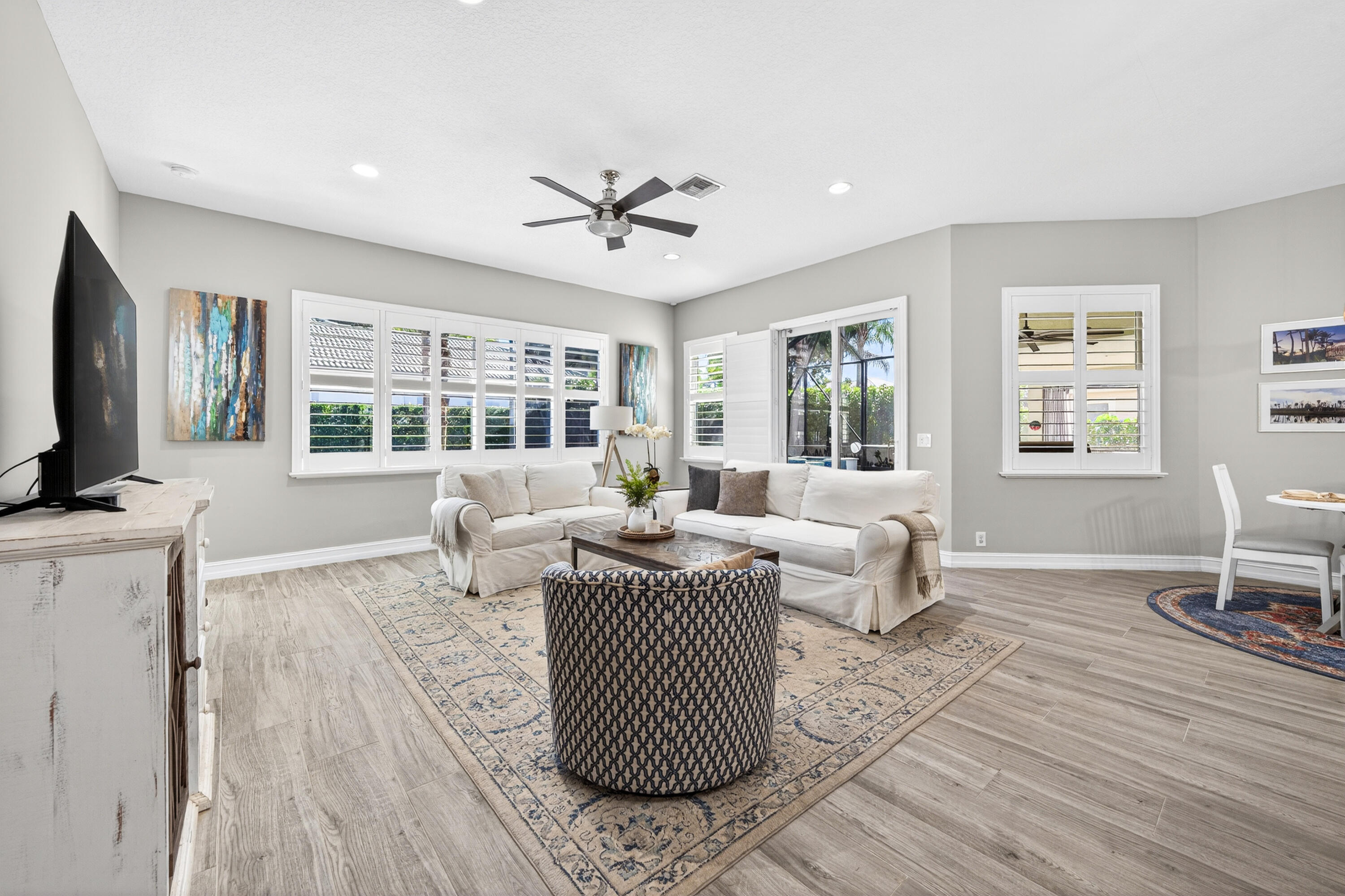 138 Mystic Lane Jupiter, FL 33458 - Photo 21 of 56 LIVING ROOM