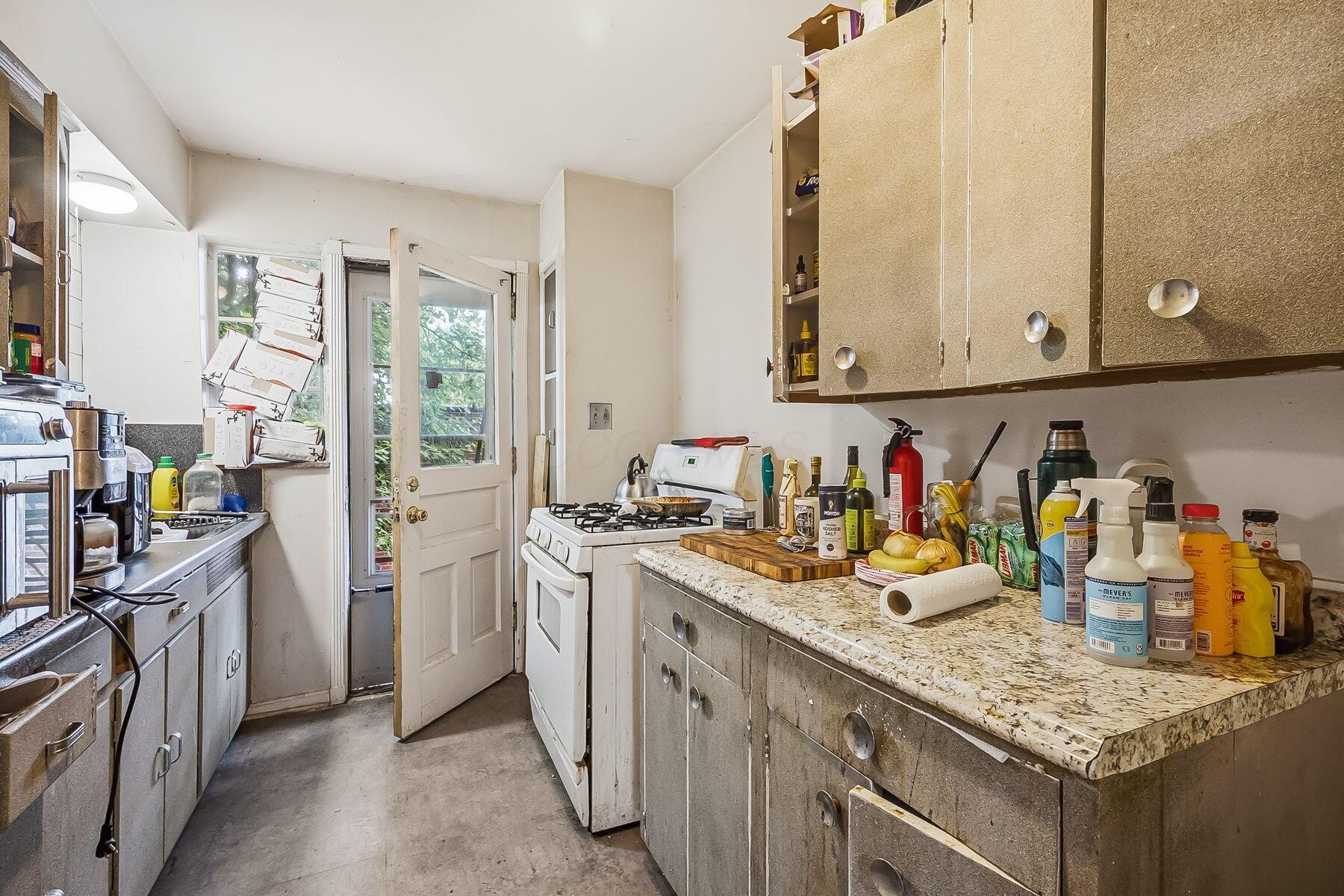 1756 Wyandotte Road Columbus, OH 43212 - Photo 33 of 41 33-web-or-mls-1756 Wyandotte Rd-133