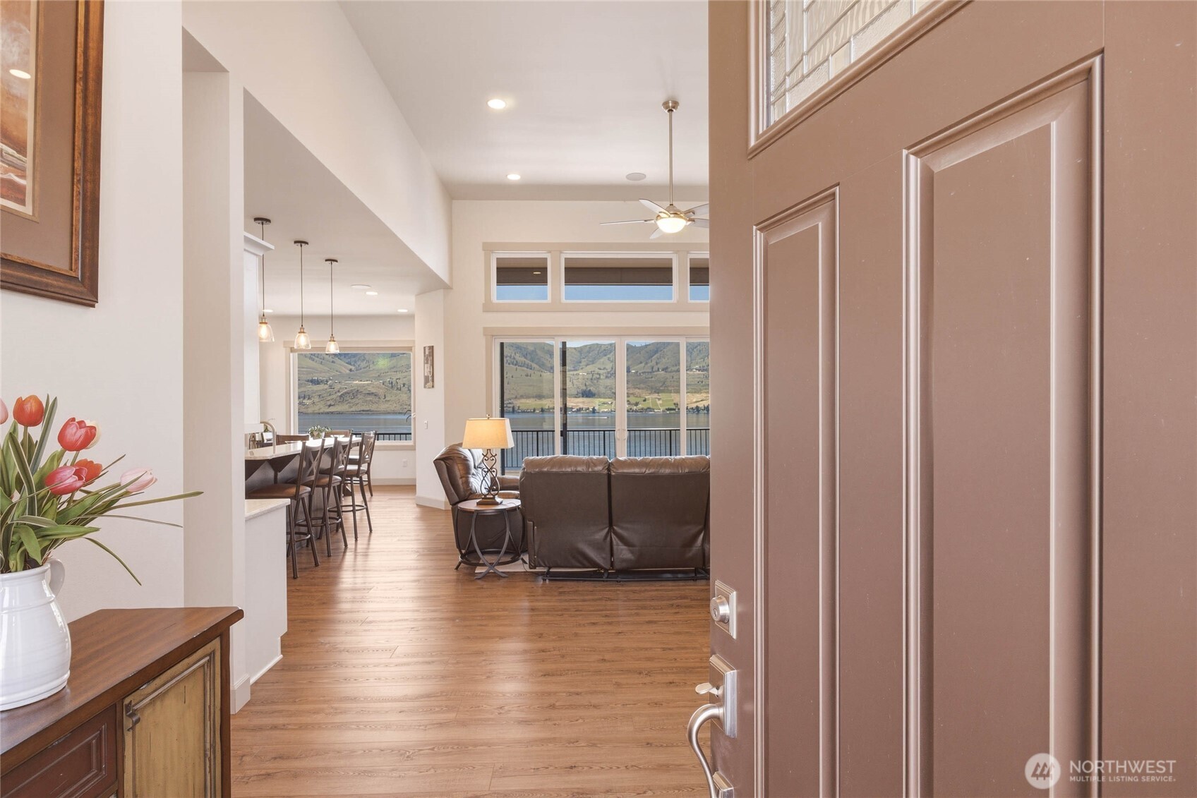 229 Apple Avenue Chelan, WA 98816 - Photo 8 of 40