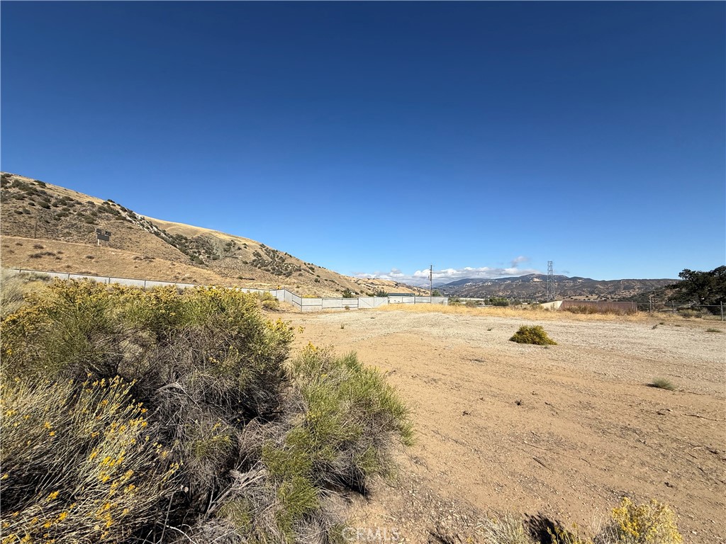 0 Landfill Road Lebec, CA 93243 - Photo 6 of 10 a view of an ocean beach