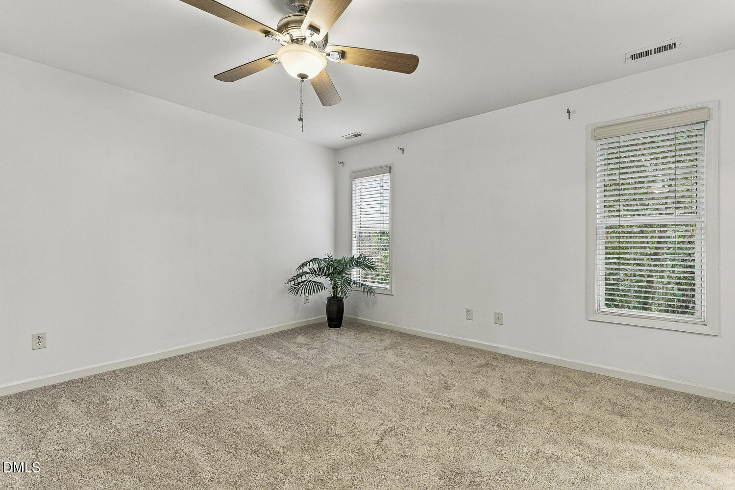 2621 Alder Ridge Lane Raleigh, NC 27603 - Photo 33 of 56 033