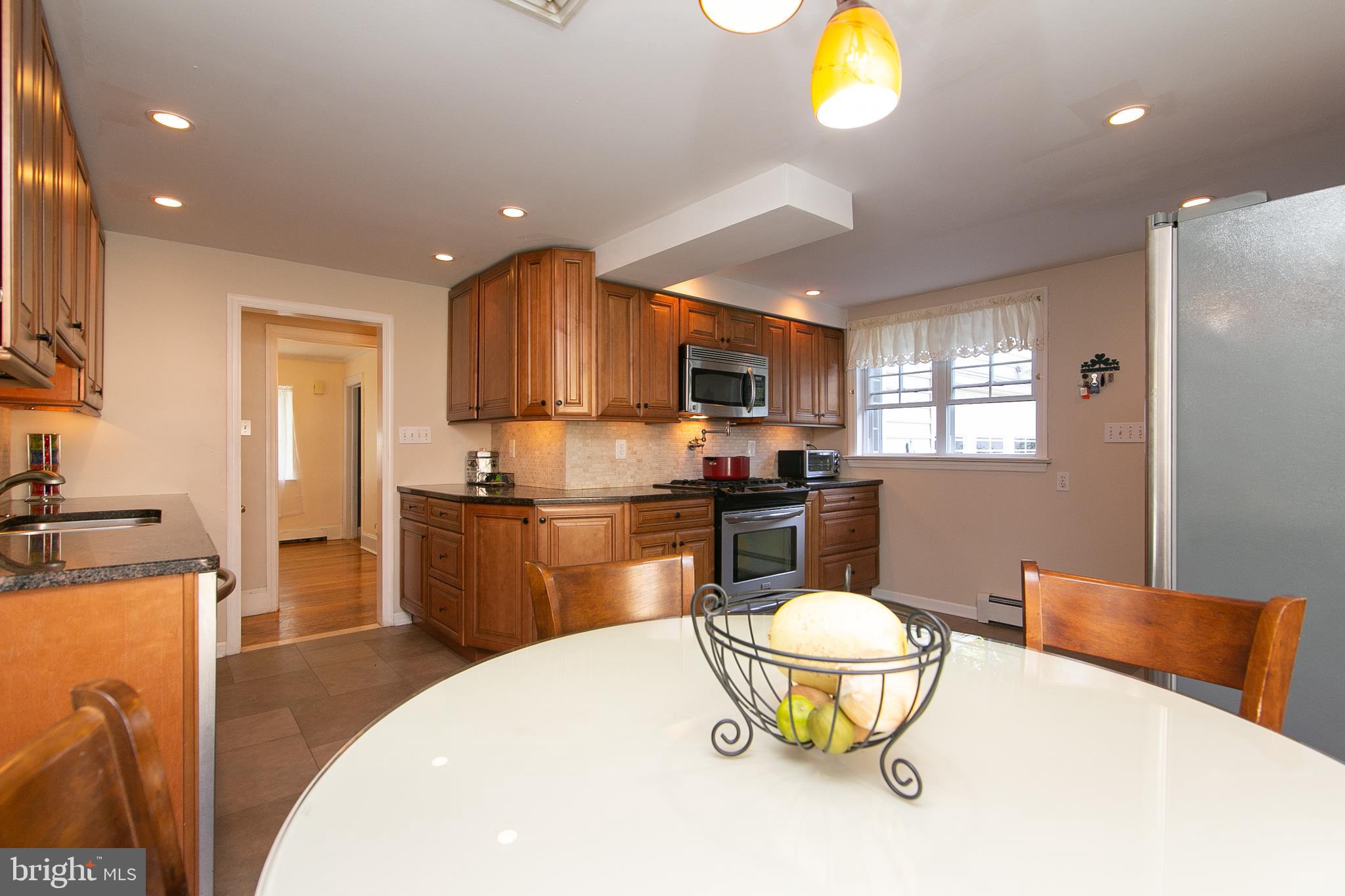 316 Lynbrooke Road Springfield, PA 19064 - Photo 26 of 47