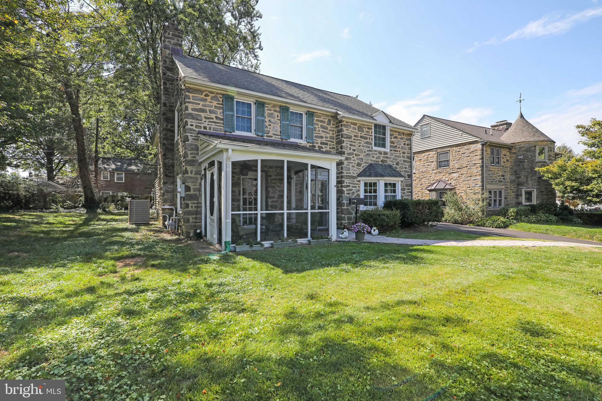 316 Lynbrooke Road Springfield, PA 19064 - Photo 4 of 47